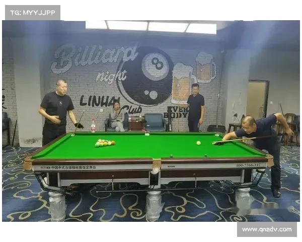 战斗贼战场策略与技巧全面解析：如何在混战中脱颖而出掌控战局